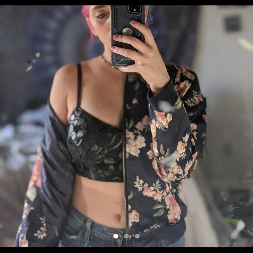 Jacket - Picture 2 of 2